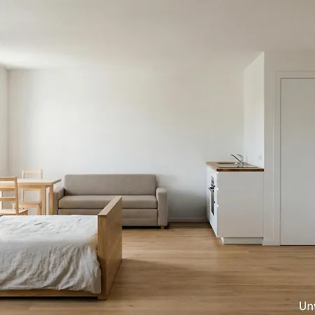 Business Mastorterstrasse 44 *